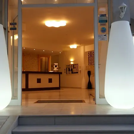 Dimitrios Adults Friendly 14 레팀노