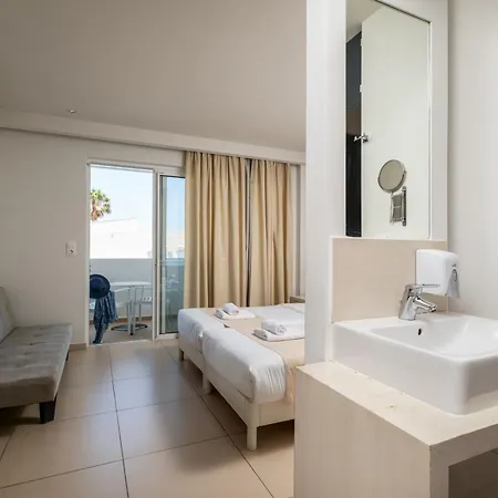 Dimitrios Adults Friendly 14 Готель Ретимно (Крит)