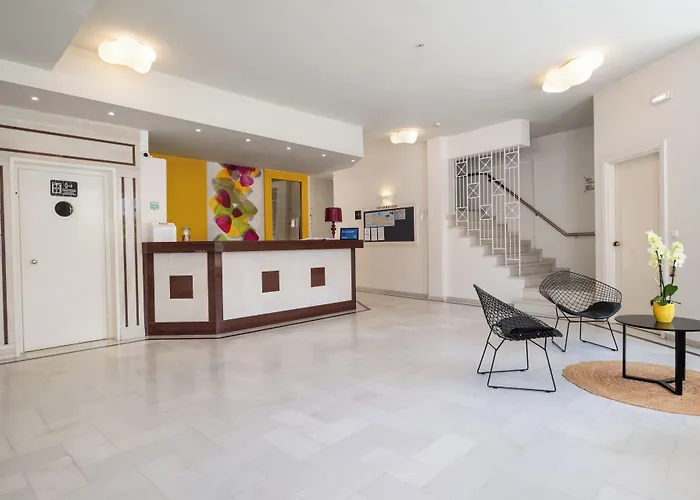 Dimitrios Adults Friendly 14 Rethymno (Crete)